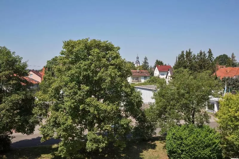 اتاق استاندارد با تخت بزرگ, Courtyard By Marriott Wiesbaden Nordenstadt