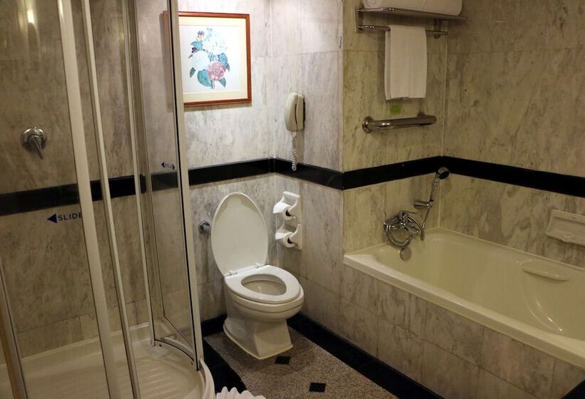 חדר סופריור, Golden Tulip Sovereign Hotel Bangkok