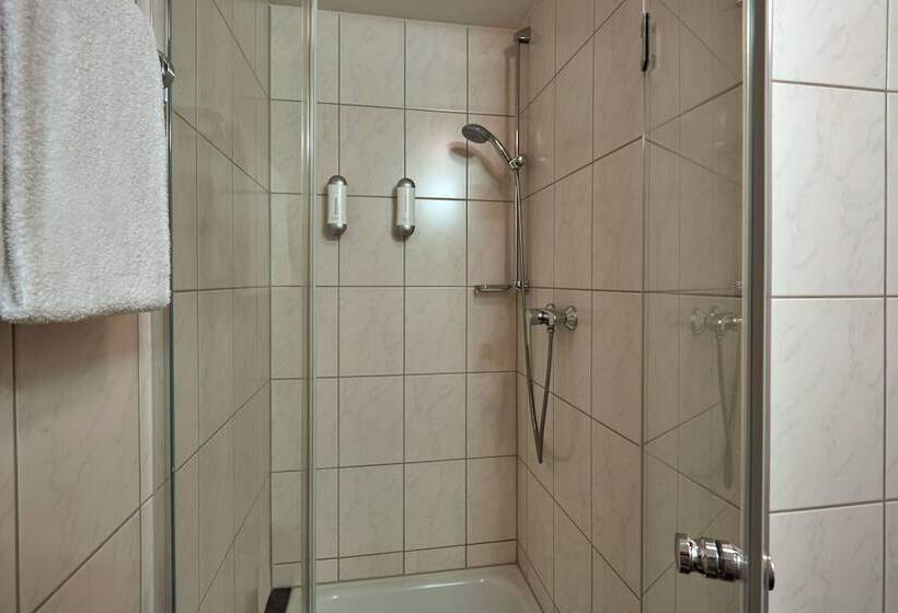 スーペリアールーム, H+ Hotel Darmstadt