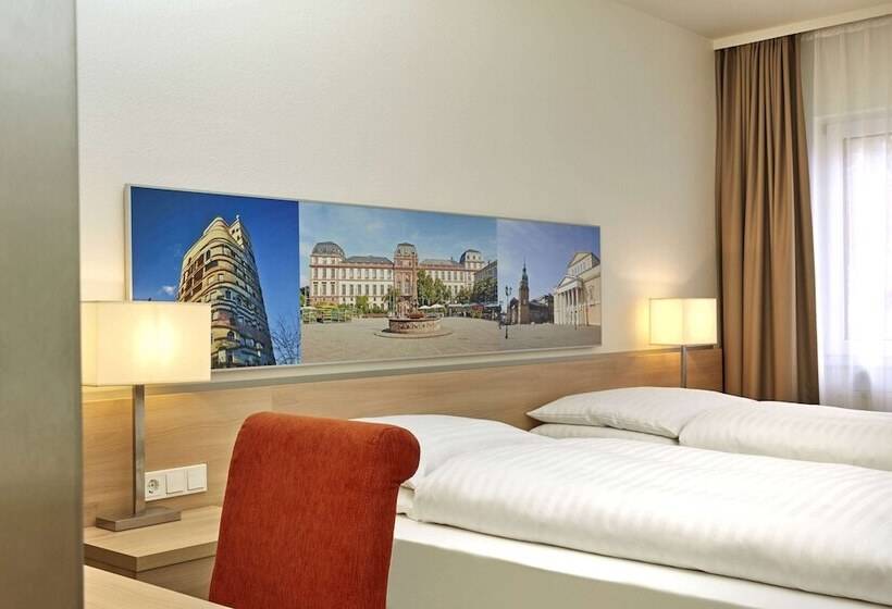 スーペリアールーム, H+ Hotel Darmstadt