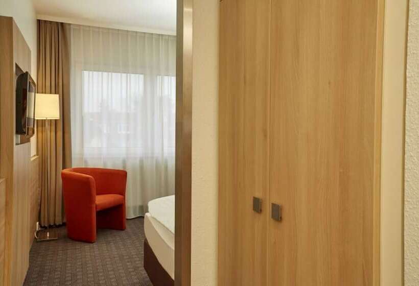 スーペリアシングルルーム, H+ Hotel Darmstadt