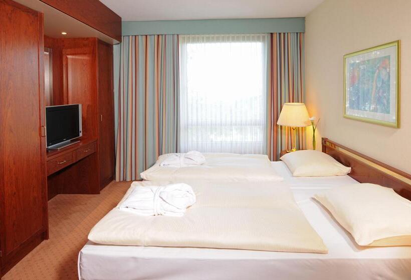 اتاق سوپریور, Maritim Hotel Bremen