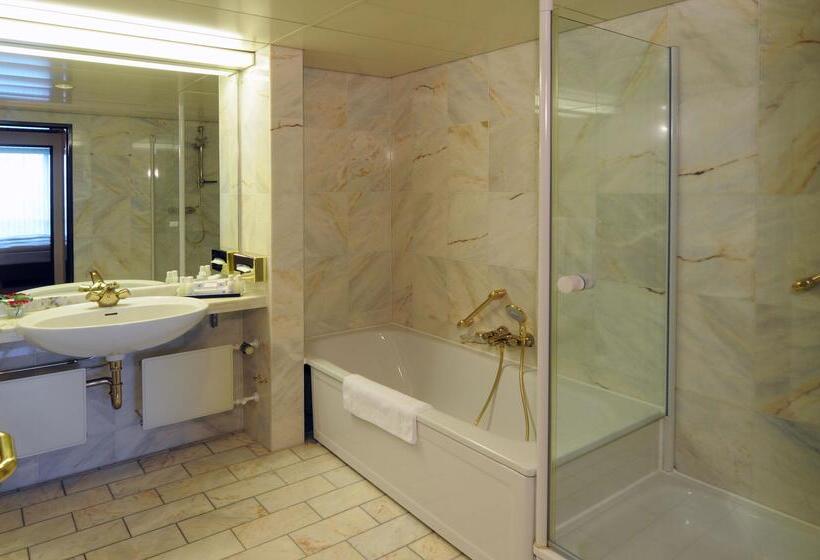 اتاق سوپریور, Maritim Hotel Bremen