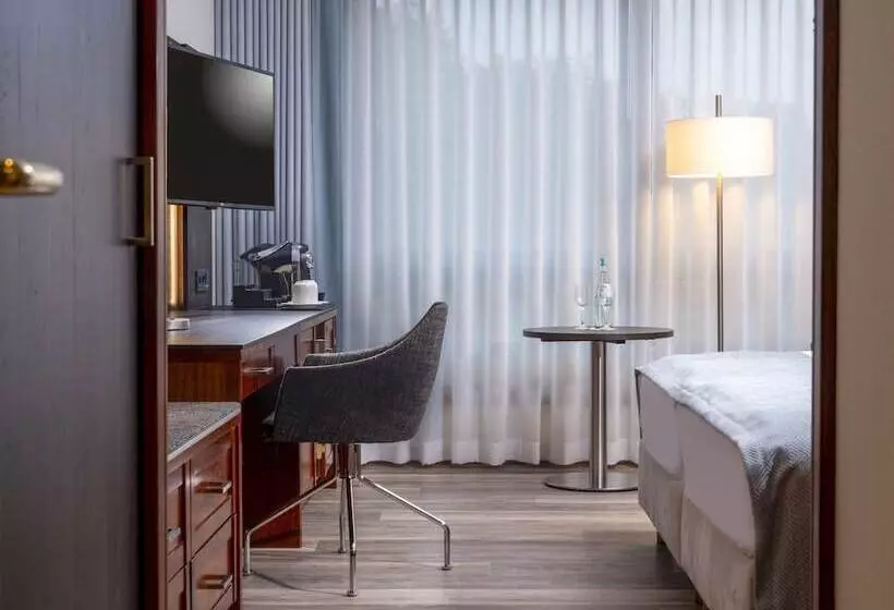 اتاق سوپریور, Maritim Hotel Bremen