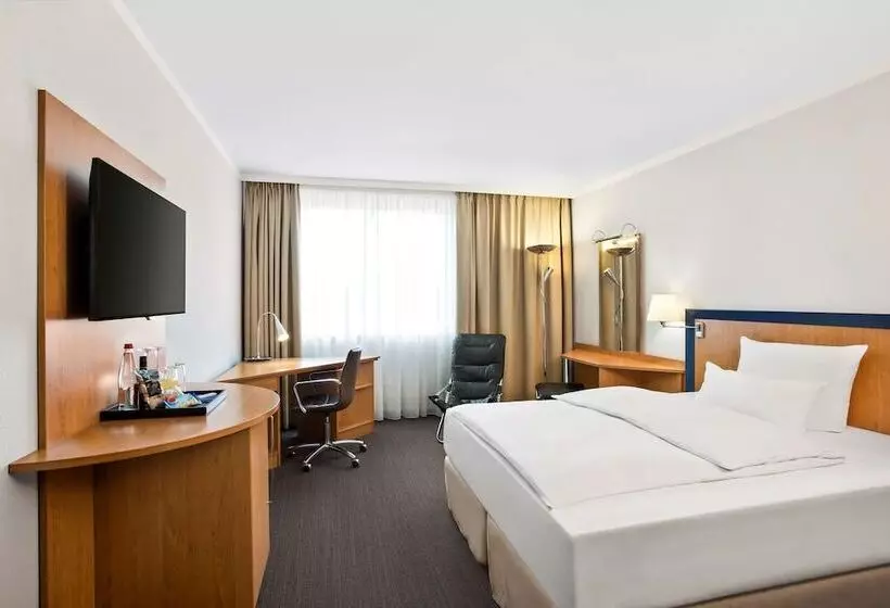 اتاق استاندارد با چشم‌انداز, NH Frankfurt Airport West