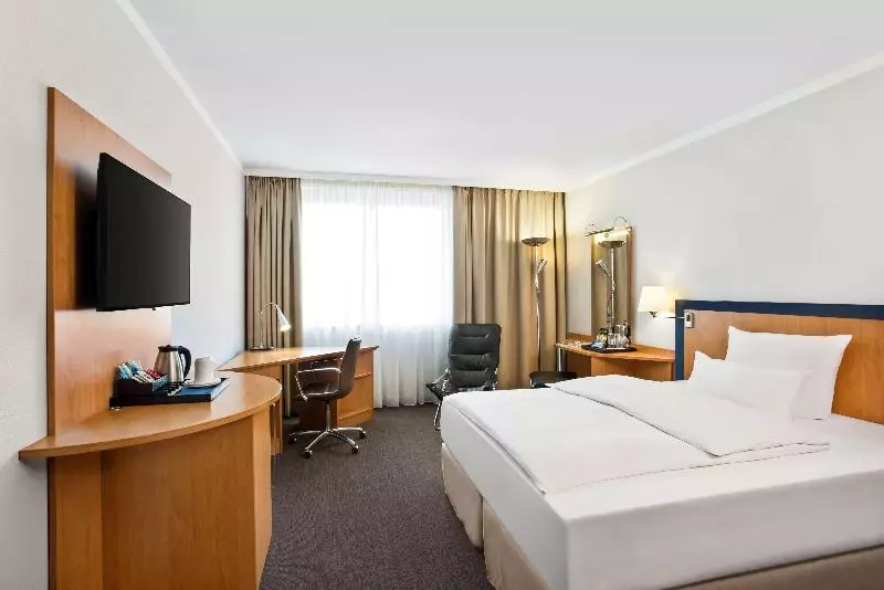 اتاق سوپریور, NH Frankfurt Airport West