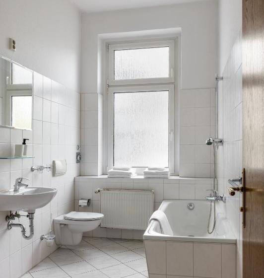 اتاق استاندارد, Nova