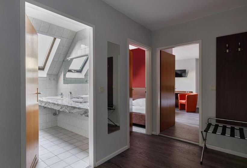 اتاق استاندارد, Nova