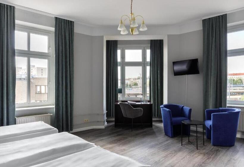 اتاق استاندارد, Nova