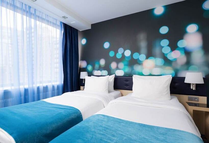 غرفة قياسية داخلية, Saint Petersburg