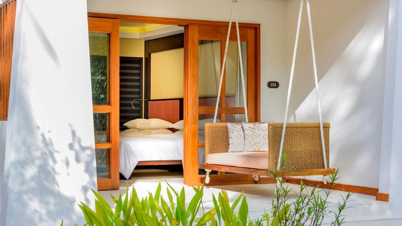 اتاق لوکس, Sheraton Maldives Full Moon Resort & Spa