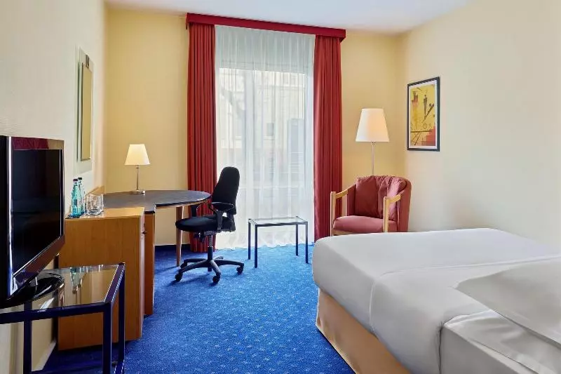 キングサイズベッドのスーペリアルーム, Sheraton Offenbach