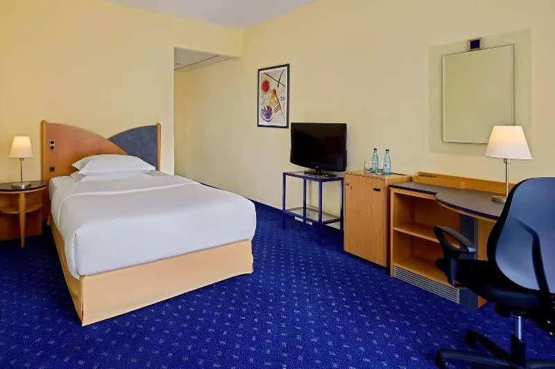 キングサイズベッドのスーペリアルーム, Sheraton Offenbach