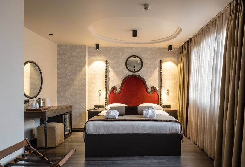 デラックスルーム, Yigitalp Istanbul