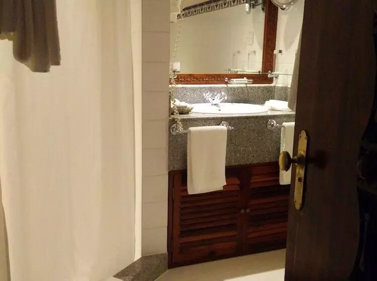 اتاق استاندارد, Zanzibar Serena