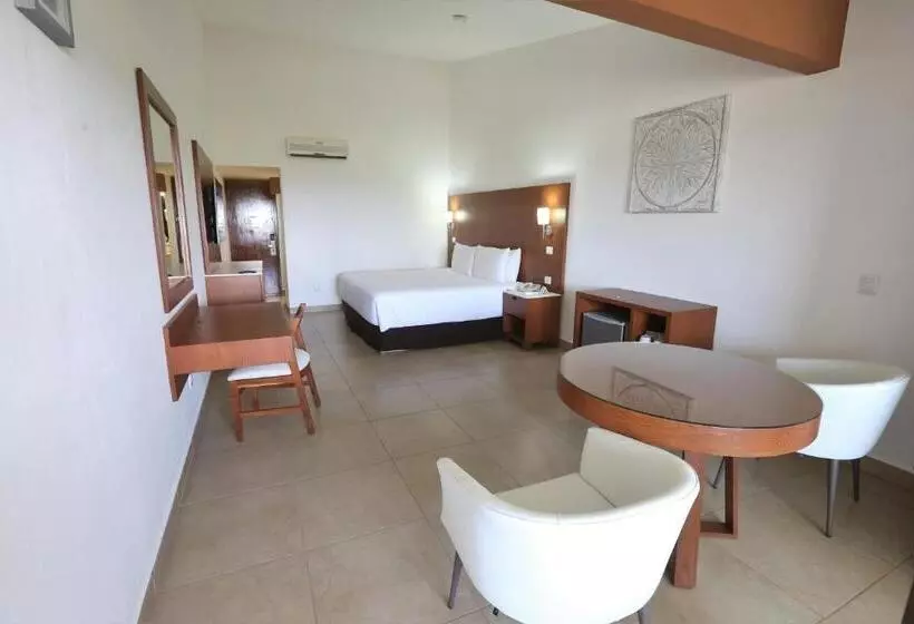 سوییت جونیور, Cozumel Hotel & Resort