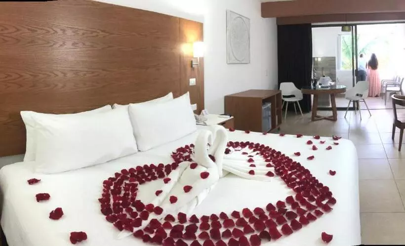 سوییت جونیور, Cozumel Hotel & Resort