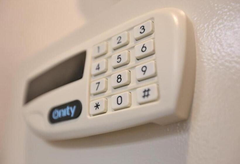 带2个双人床的标准工作室, Cozumel Hotel & Resort Trademark Collection By Wyndham