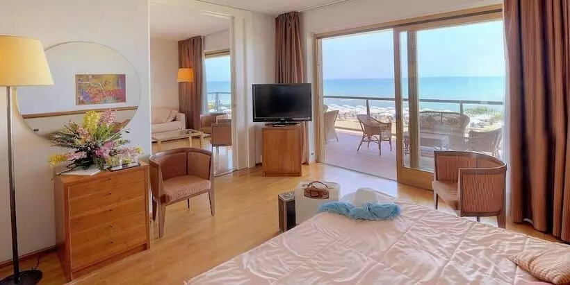 سوییت, Grand Hotel Berti