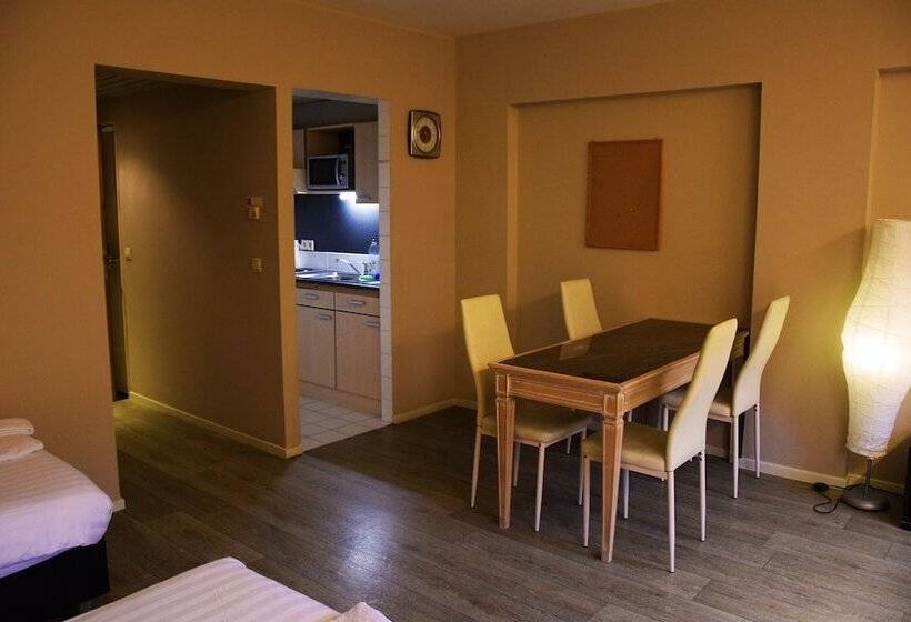 إستوديو قياسى, Ambassador Suites Antwerp