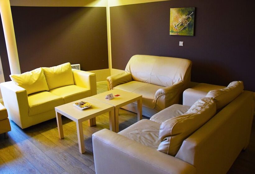 شقة عائلية, Ambassador Suites Antwerp