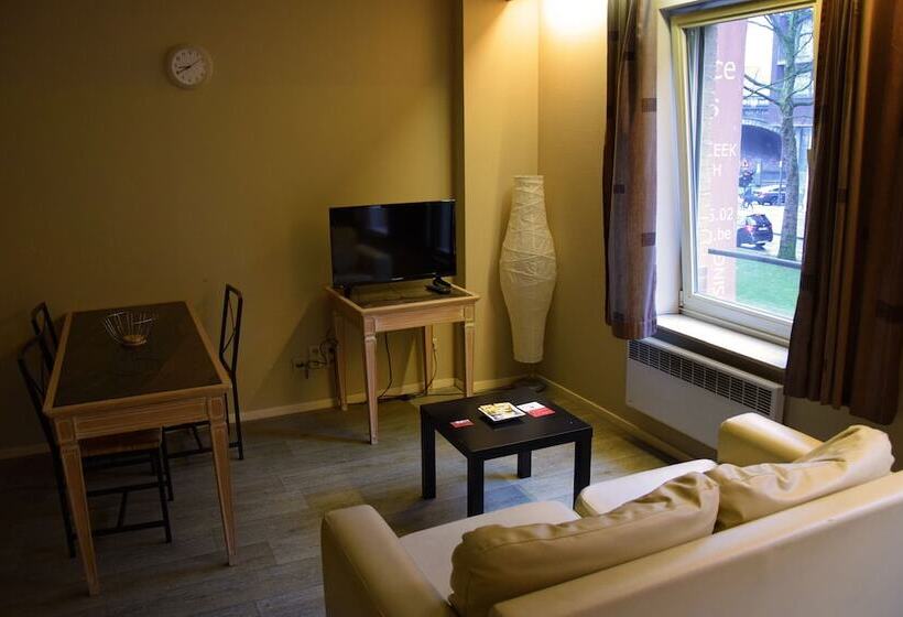 إستوديو قياسى, Ambassador Suites Antwerp