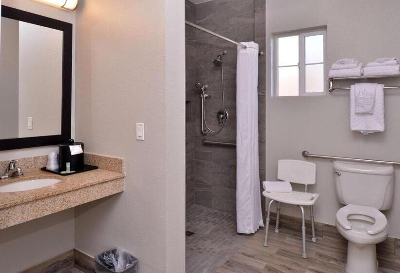장애인을 위한 스위트, Best Western Kettleman City Inn & Suites