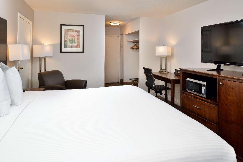 스탠다드 룸 킹사이즈 침대, Best Western Kettleman City Inn & Suites
