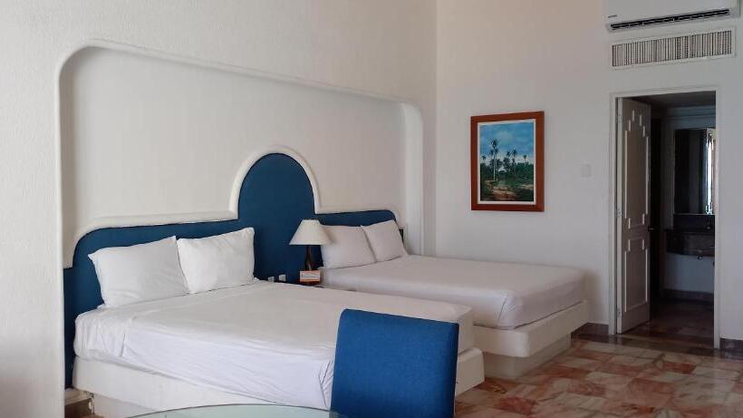 Номер Deluxe, & Museo Casa Turquesa