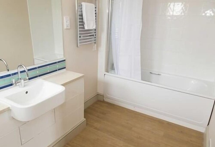 标准间, Hadley Bowling Green Inn