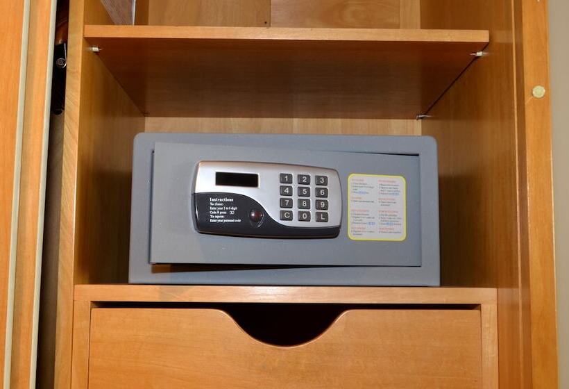 スタンダードルーム, Lafayette