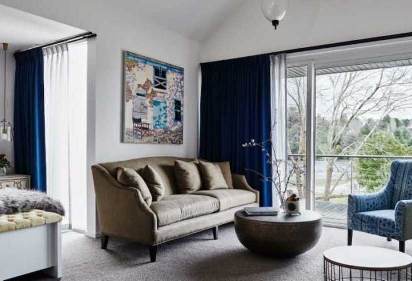 جناح, Lake House Daylesford