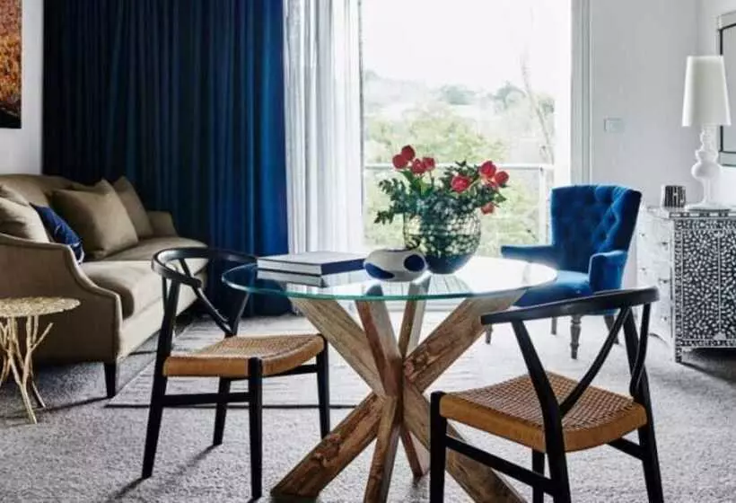 سوییت, Lake House Daylesford