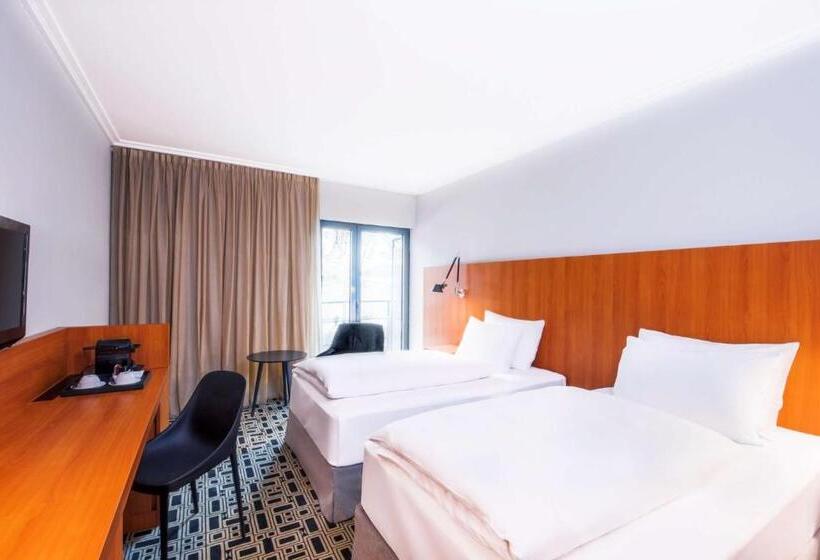 اتاق سوپریور, NH Prague City