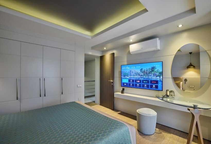로얄 스위트, Movenpick Resort Antalya Tekirova