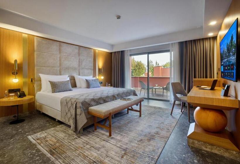 컴포트 스위트, Movenpick Resort Antalya Tekirova