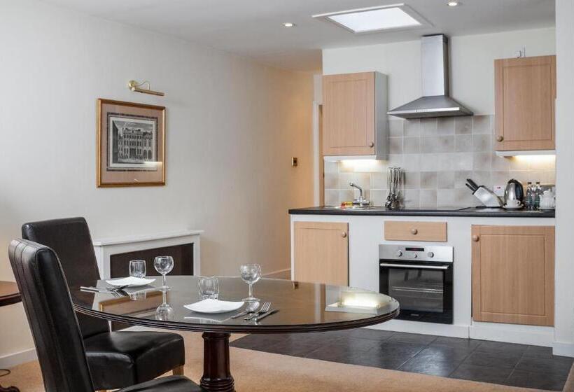 豪华套房, The Angel Posting House & Livery