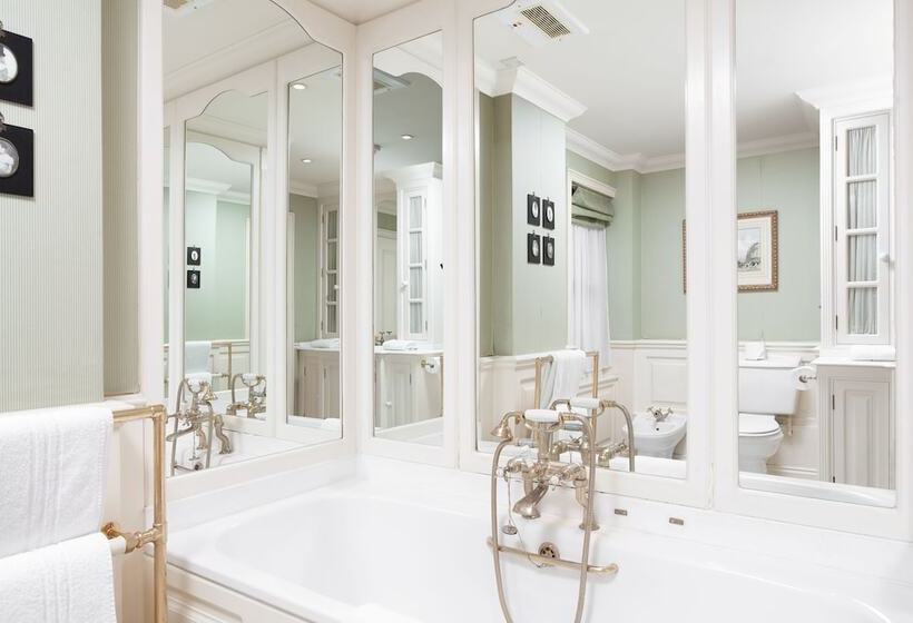 豪华套房, The Angel Posting House & Livery