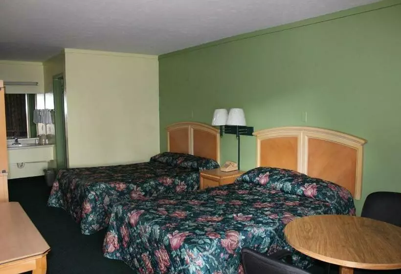 ２ダブルベッドのスタンダードルーム, Travelers Inn Gainesville