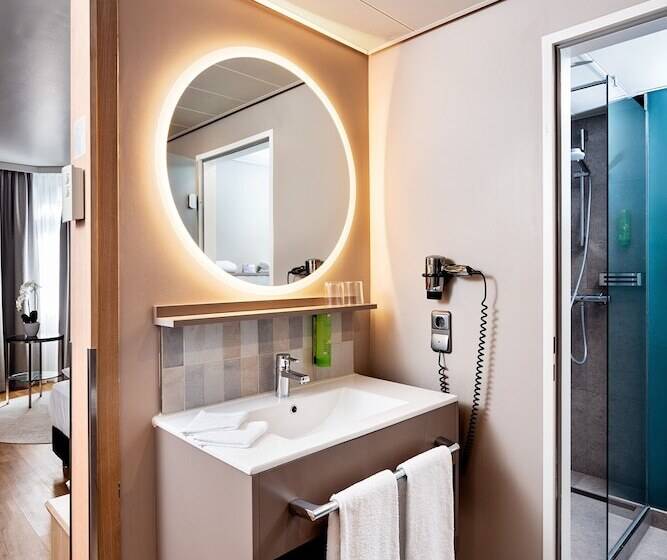 Номер Superior, Mövenpick Hotel München Airport