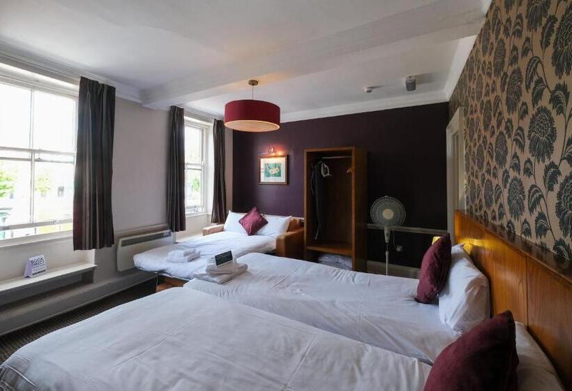 家庭间, The Unicorn Hotel Wetherspoon