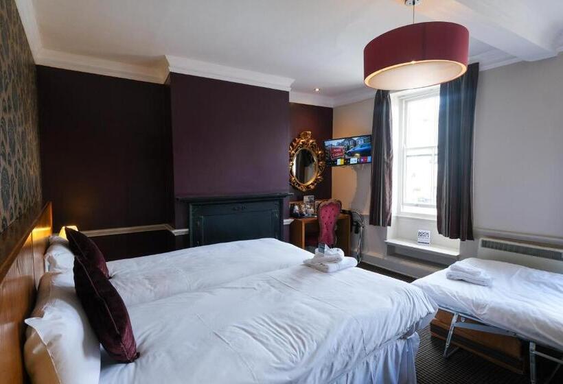 家庭间, The Unicorn Hotel Wetherspoon