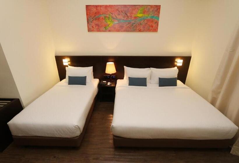 غرفة سوبيريور ثلاثية, Villea Rompin Resort & Golf