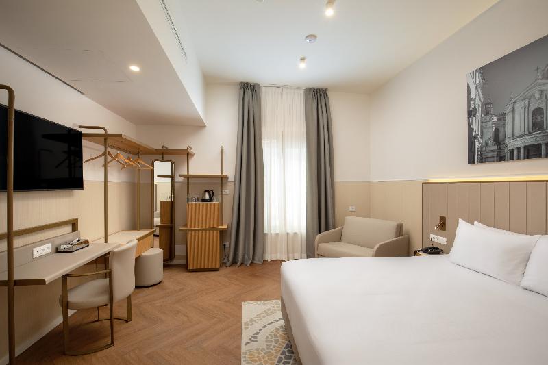 חדר סופריור, Cosmopolita Hotel Rome, Tapestry Collection By Hilton