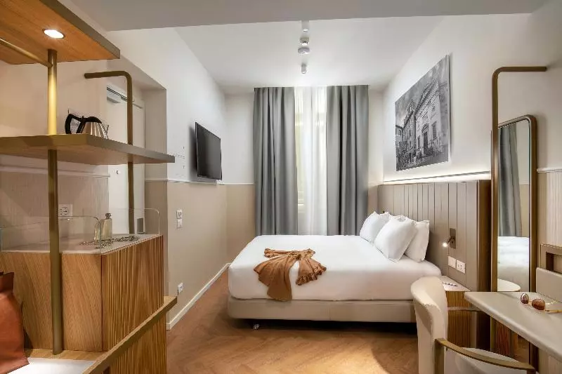 اتاق سوپریور, Cosmopolita Hotel Rome, Tapestry Collection By Hilton