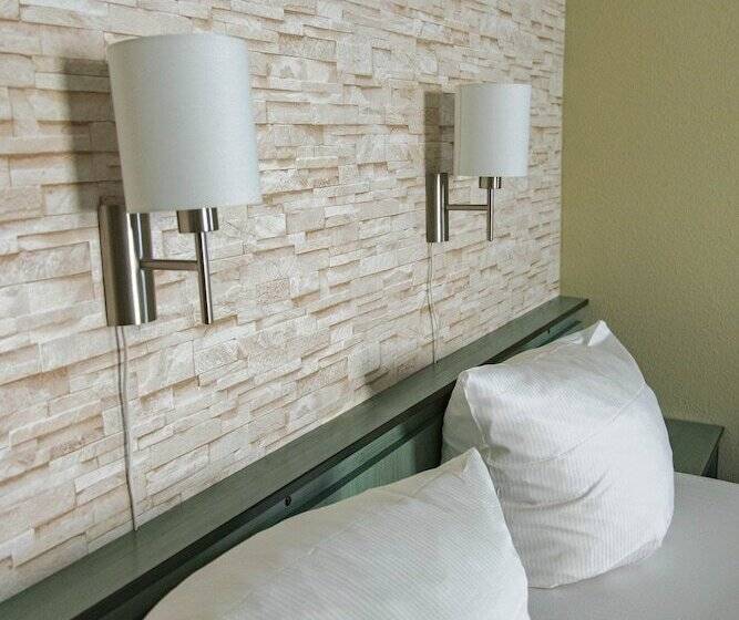 标准单人间, Haus Chorin