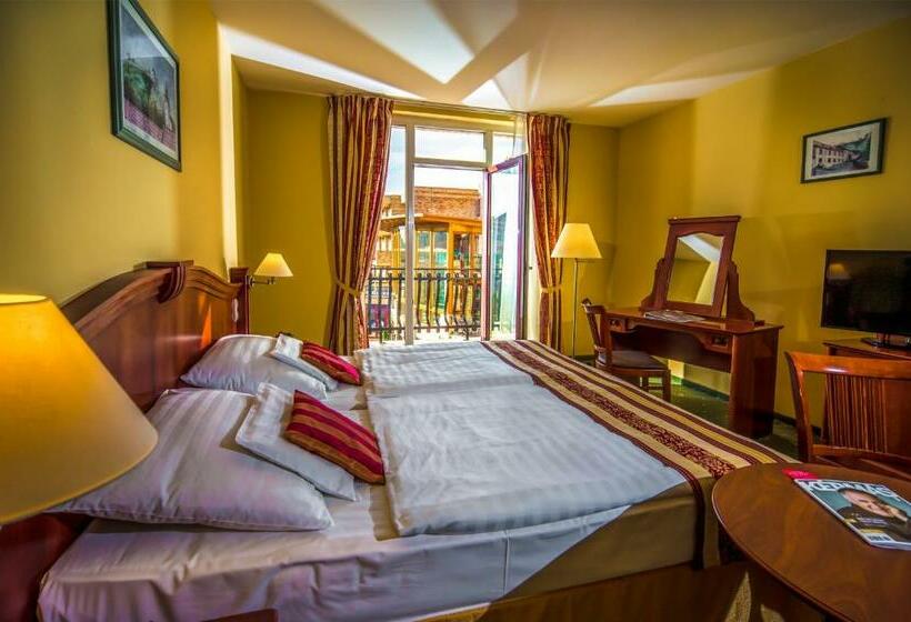 バルコニー付きスタンダードルーム, Kapitany Wellness