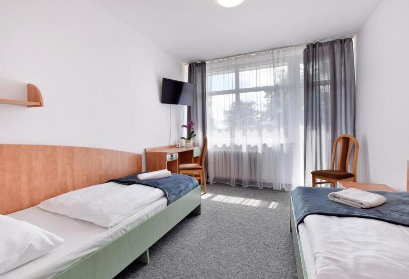스탠다드 발코니 룸, Ośrodek Wypoczynkowy Sudety