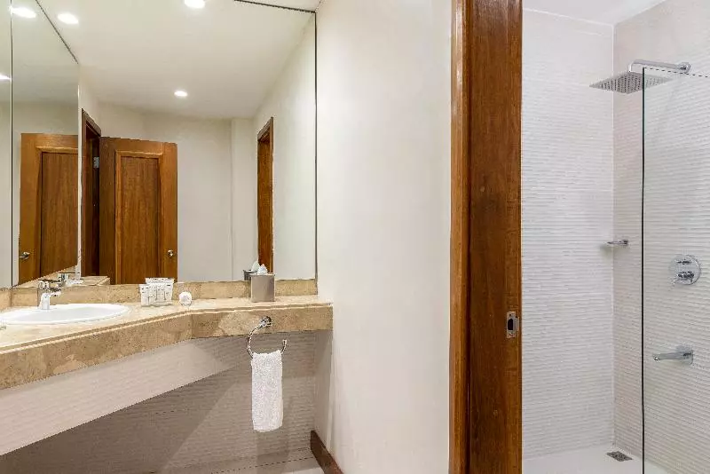 سوئیت با تخت بزرگ, Radisson San Josecosta Rica