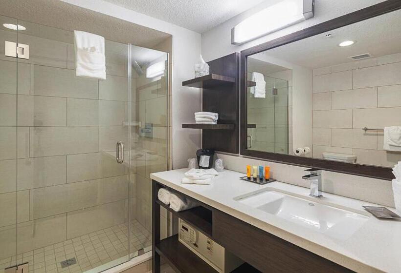 غرفة قياسية مطلّة علي حمام السباحة, Southbank Hotel By Marriott Jacksonville Riverwalk